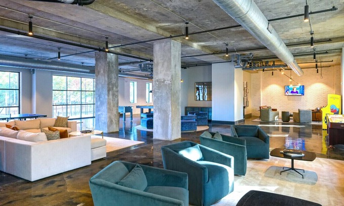 Lindbergh Apartamento | 3 comfy spaces. Choose from 2 locations in the Lindbergh/Buckhead communities.