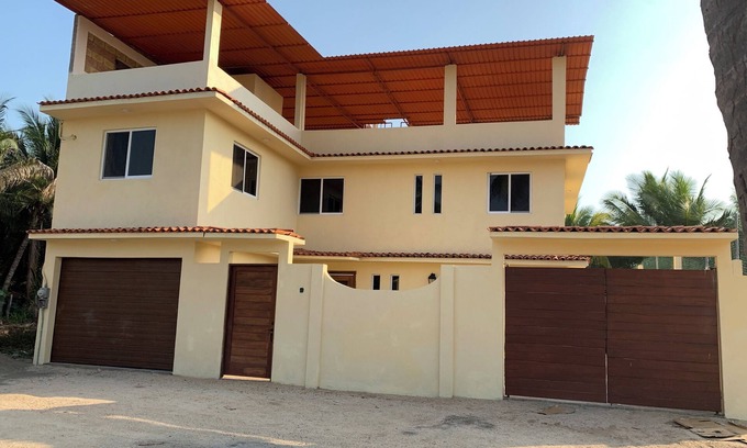 Barra de Potosi Casa | 3 Floor House With private pool & 300 ft from beach access