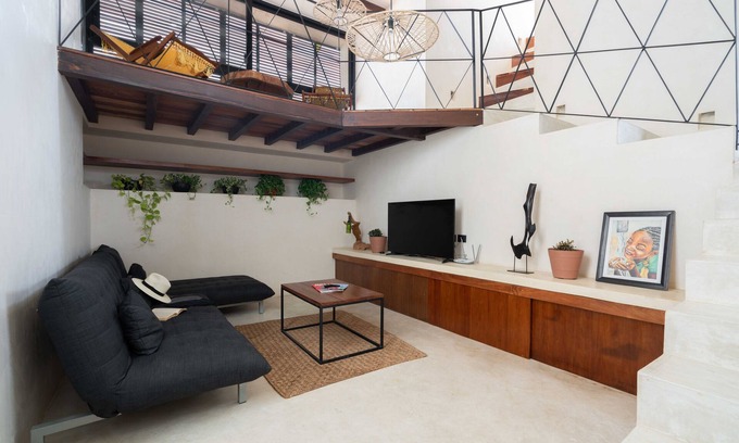 La Veleta Condominio | 3 Level Penthouse Loft, Private Rooftop and Jacuzzi