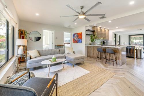 Middle River Terrace Casa | 3 Mi to Beach Renovated Haven in Fort Lauderdale!
