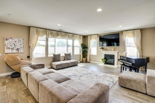 Southwest Anaheim Casa | 3 Mi to Disneyland Home with Hot Tub and Game Room