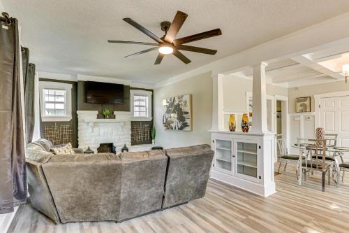 Crosstown Casa | 3 Mi to Dtwn Memphis Family Home