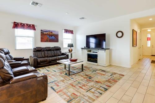 Canyon Trails West Casa | 3 Mi to Goodyear Ballpark Desert Den with Pool