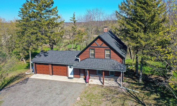 Kewaunee Casa | 3 Mi to Lake Michigan: Charming Kewaunee Hideaway