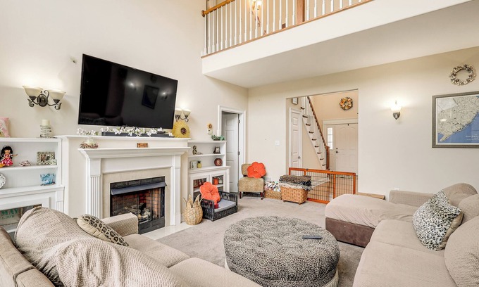 Lower Township Casa | 3 Mi to Shore: Spacious Gem w/ Yard in Cape May