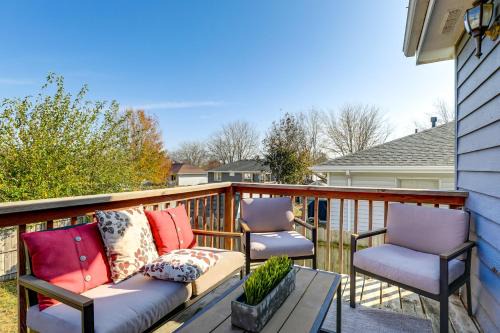 West Lincoln Casa | 3 Mi to UNL and Memorial Stadium Home with Large Yard