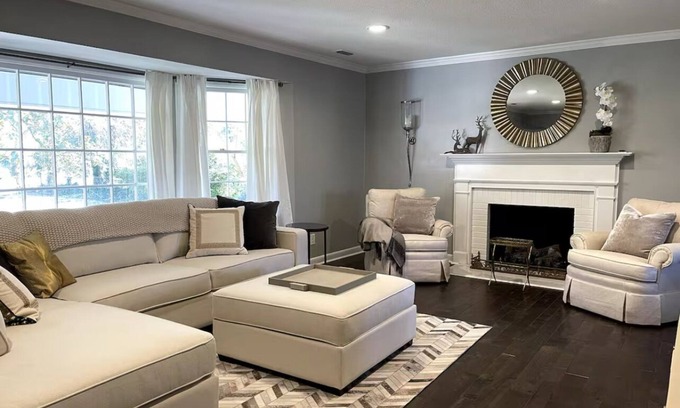 Winston - Salem Casa | 3 miles from Wake Forest University House/Winston-Salem-sleeps 12