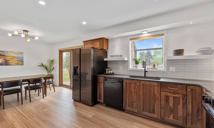 Plymouth Casa | 3 Min to Road America, outdoor deck, grill, & fire table
