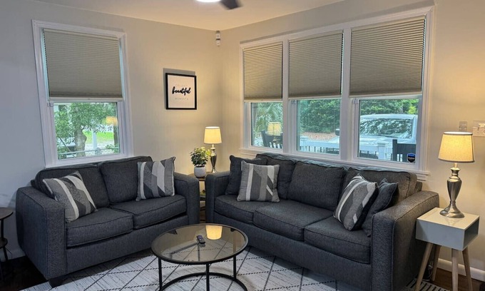 Pigeon Point Casa | 3 Min walk to Pigeon Point Park. Pets Yes