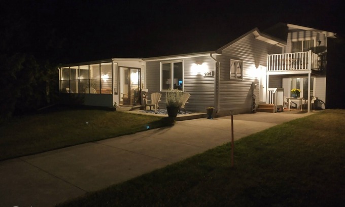 Huron-Kinloss Casa | Cielo Azul Cabaña En Kincardine - Ripley, Ontario