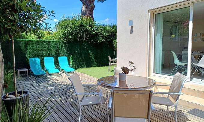 Saint-Cyr-sur-Mer Apartamento | 3 minutes walk from the sandy beach ... Ideally located, Garden, quiet, Parking