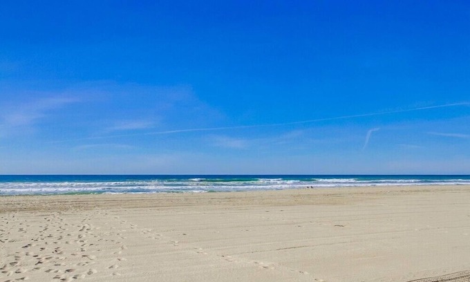 South Mission Beach Villa | 3 patios al aire libre * Vista al mar * AC * 3 Estacionamiento