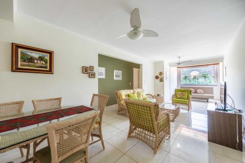 Jardim Centenario Apartamento | 3 quartos na Enseada com Wi-fi 600GB e Chromecast