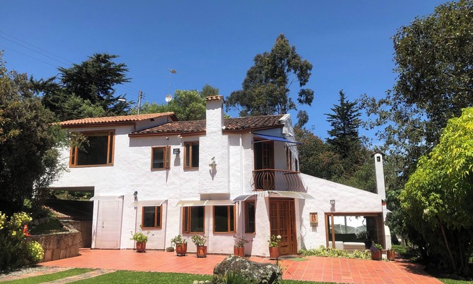 Sesquile Cabaña | Finca 3 habitaciones con piscina climatizada cerca de Laguna de Guatavita