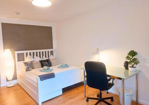 Soflingen Apartamento | 3 Schlafzimmer I Balkon I Tischkicker für 5 Personen nahe Uni & City Center