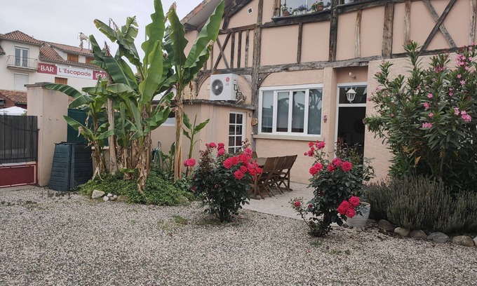 Villecomtal-sur-Arros Apartamento | 3-star "Aux Gites de France" gîte in the Gers department