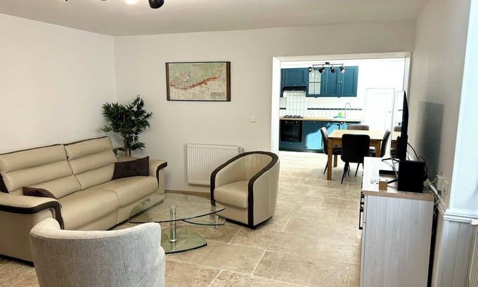 Perrigny-les-Dijon Casa | 3-star bed and breakfast La Margot