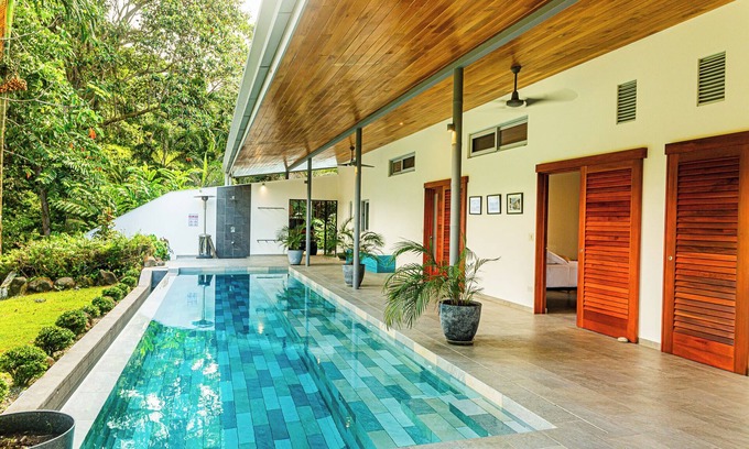 Ciudad Cortes Casa | 3 suites-Large pool-Ojochal-Private-Easy access