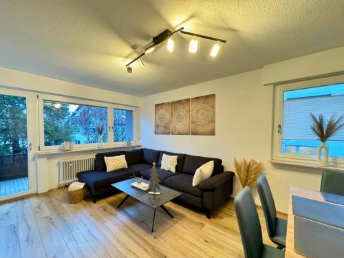 Sindelfingen Apartamento | 3 Zimmer Apartment, 80 qm, ruhig und zentrumsnah, max 5 Pers, Balkon, Garage, Internet 300 MBit