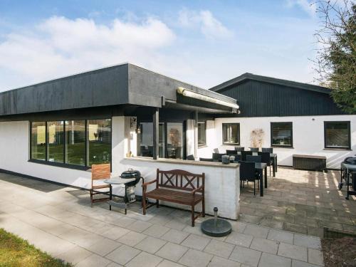 Egsmark Strand Casa | 30 person holiday home in Ebeltoft-By Traum