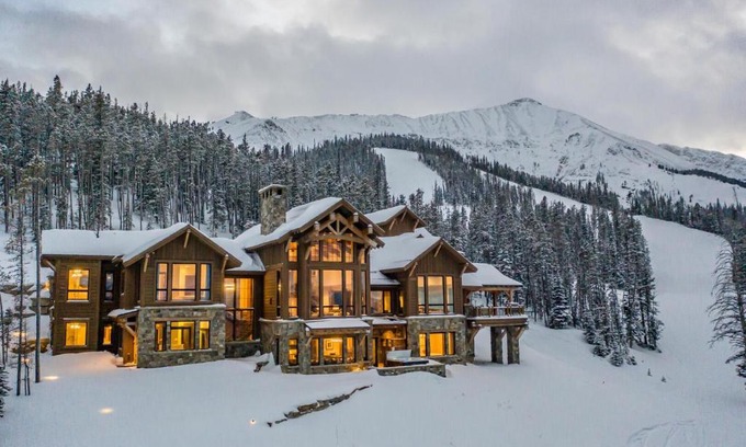 Big Sky Casa | 30 Spur Road by Moonlight Basin Lodging