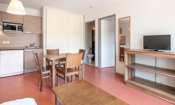 Gresse-en-Vercors Apartamento | 300m de los comercios, fitness, parking, tv, 28-35m², Gresse en Vercors