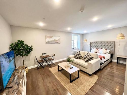 Logan Square Apartamento | 302 Comfy Cabin 1BD with city view in Center city