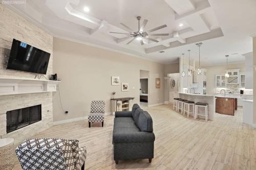 South Side Casa | 303 Perfect for larger companies