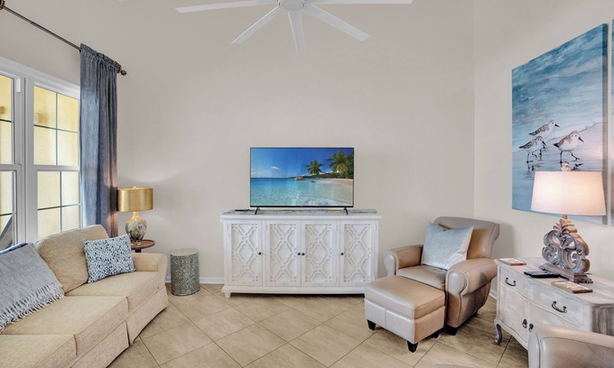 Fort Morgan Condominio | 305W ~ Disfrute de su escapada en la playa en este hermoso condominio 2BR / 2BA!