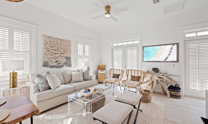 Rosemary Beach Casa | 30A Beach Villa-Steps to Beach! Dogs,Peloton,Bikes
