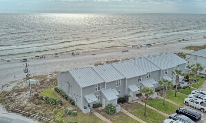 Inlet Beach Casa | 30A Beachfront Bliss Townhome: Steps from 30A!