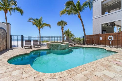 Fort Myers Beach Casa | 3132 Estero Blvd home