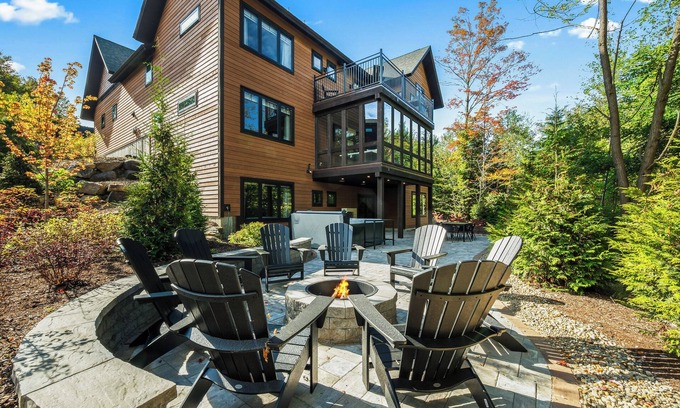 Lincoln Casa | 330 South Peak - Hot Tub - Timbertown Lift - Pemi River Access - Loon Mtn