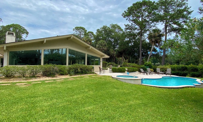 Oceanside Casa | 34 North Live Oak at The Sea Pines Resort