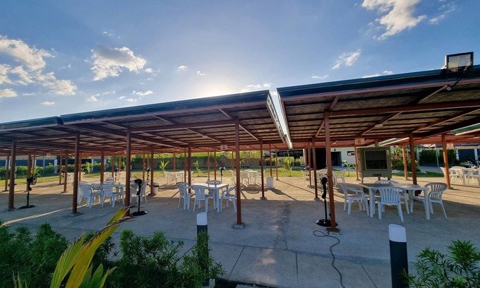 Bautista Complejo | 34k Hotel and Resort powered by Cocotel