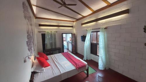 Kuzhuppilly Cama Y Desayuno | 36 Palms Heritage Villa