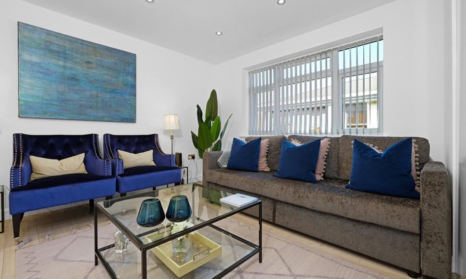 South Ruislip Apartamento | 360 HA4 StMartins 04 - St Martins 2 Bedroom & 2 Bathroom Apt. 4 - Ruislip
