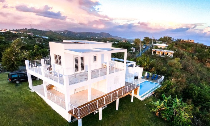 Villa Borinquen Villa | 360º Vieques - Vistas panorámicas Piscina Privada 2 BR Romantic Hilltop Villa