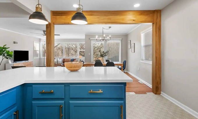 Independence Casa | 3610 South Crysler Avenue, Cozy 4BR Home-Close to Stadiums