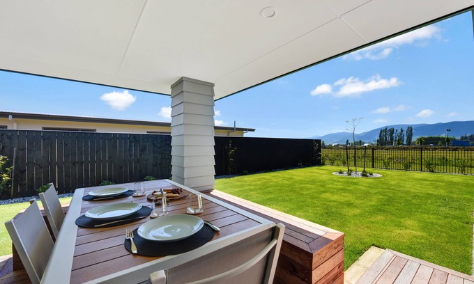 Richmond Casa | 39 Carmine Five Star 4-bedroom Holiday Home in Nelson/Tasman