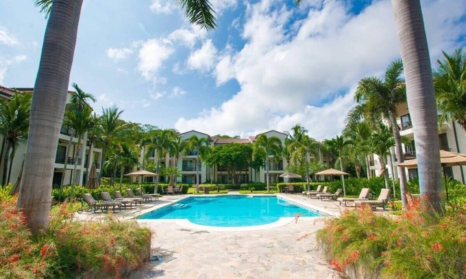 Coco Condominio | 3BD Beauty in Coco - Have Coffee or Meals Overlooking Pool