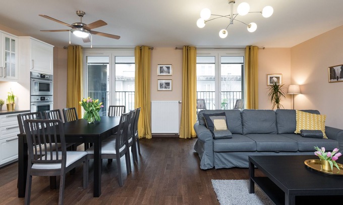 Wesola Apartamento | 3bdr 2bthr Krakow Central Apartment