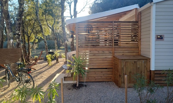 Sillans-la Cascade Casa | 3bed 2sde air-conditioned mobile home in the heart of the Haut Var