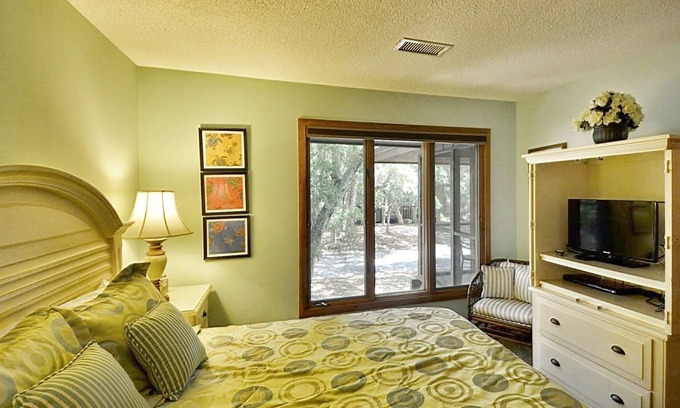 Kiawah Island Cabaña | 3BR / 2BA COTTAGE DUERME 8 A TRAVÉS DE LA CALLE DE LA PLAYA