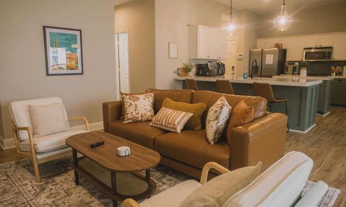 McKinney Casa | 3BR/2BA/Fully Fenced | Pets OK l Quiet Street