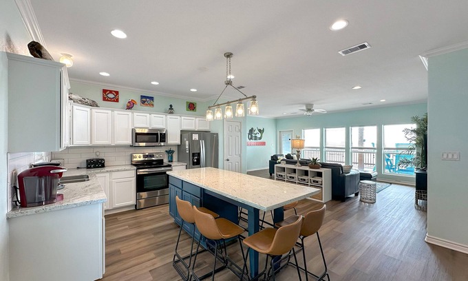Port Bolivar Casa | SeaDreams Ocean front 3 BR, 2 BTH, cocina gourmet, vista al mar, porche