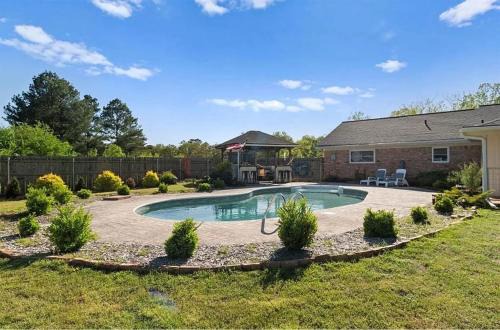 Broken Bow Casa | 3BR Broken Bow Home - Pet-Friendly, Near Beavers Bend & Lake