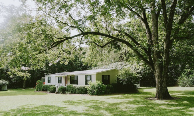 Rosehill Cabaña | 3br Cottage Next Door to Maclay State Park!