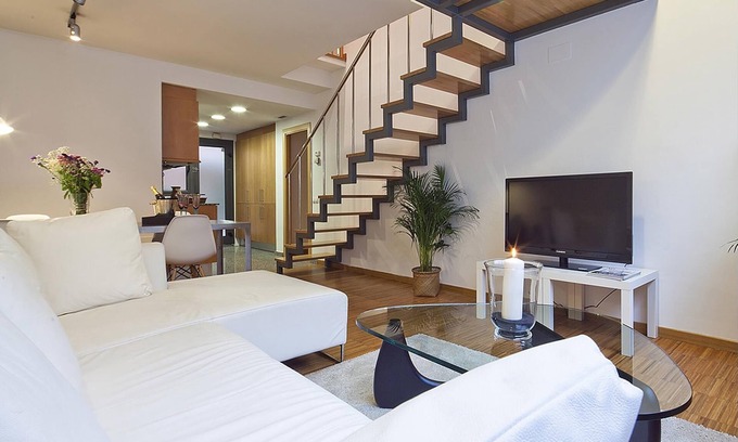 El Putget i Farro Apartamento | 3BR Apartamento dúplex cerca del Park Güell Barcelona