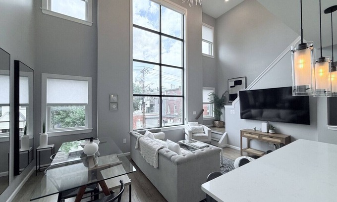 Communipaw Casa | 3BR Duplex W/Rooftop NYC Views & Garage Parking